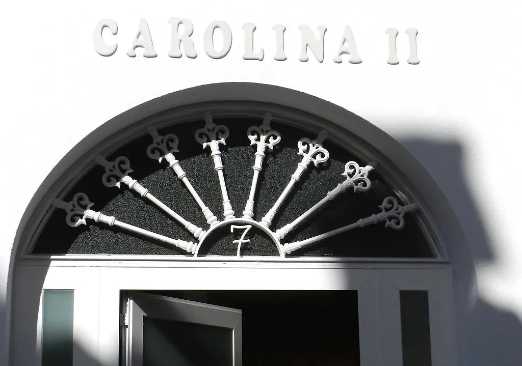 Apartamentos Carolina توريمولينوس