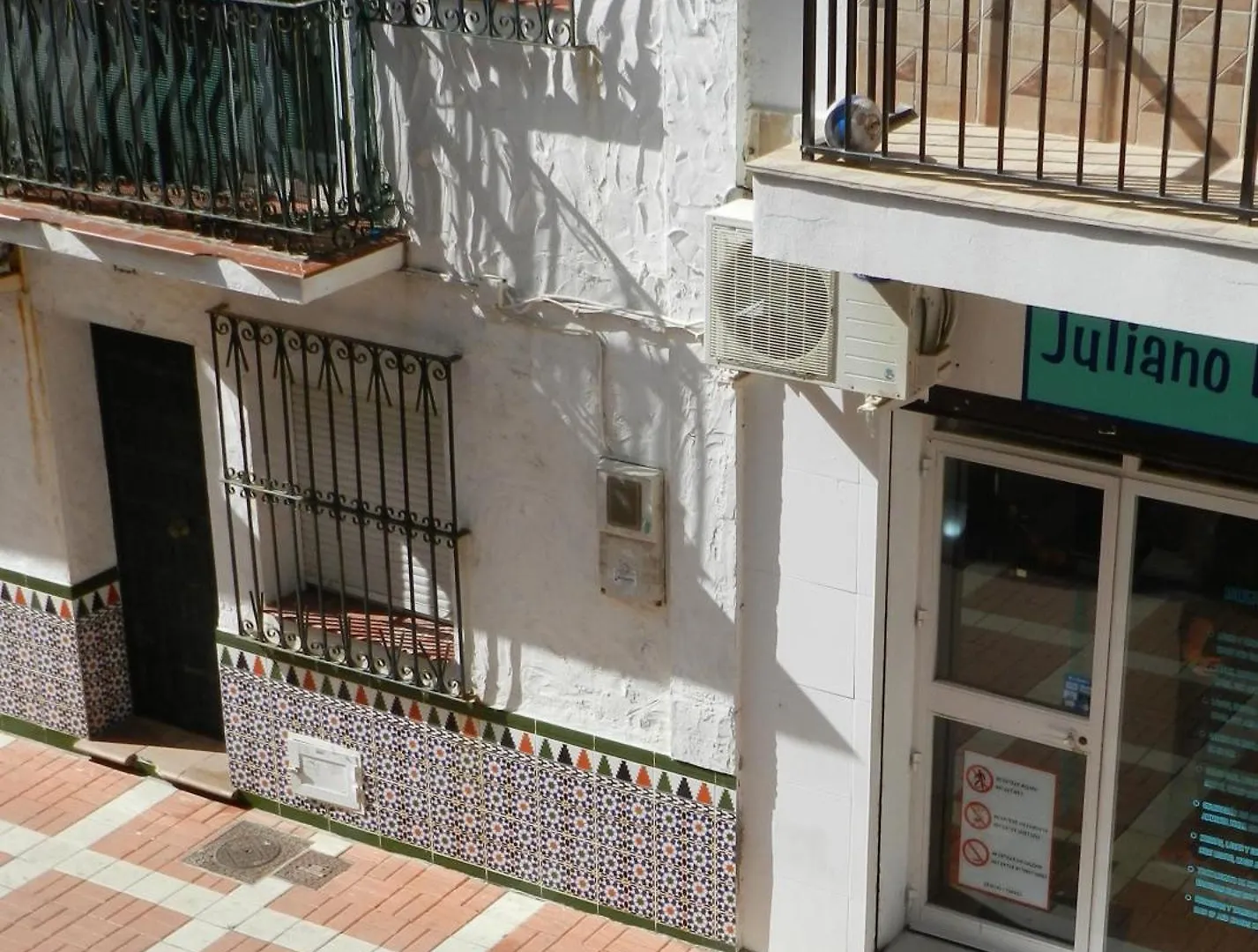 Apartamentos Carolina Torremolinos 0*,  Spain